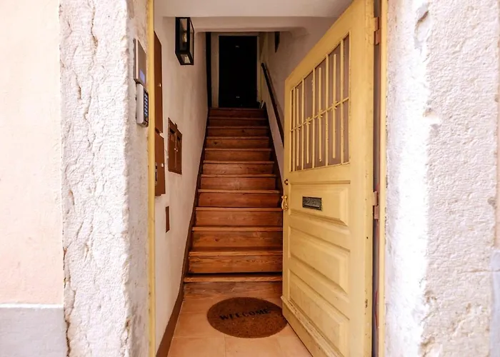 Citadel Crest First Floor Апартаменты Лиссабон