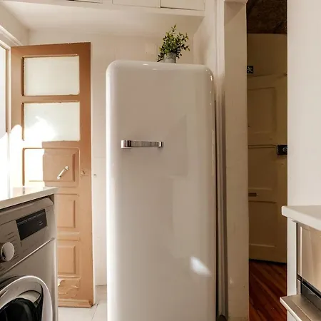 アパート Citadel Crest First Floor *